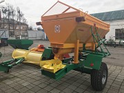 Розкидач дорожніх сумішей РДС-3