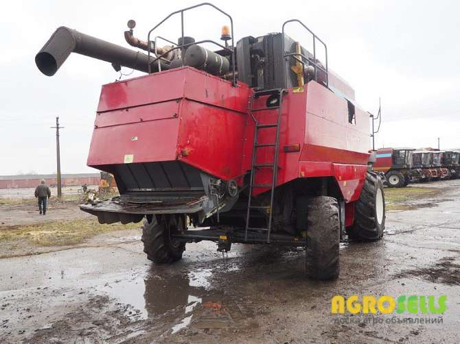 Компания Смарт Агро Инвест продает комбайны КЗС-1218