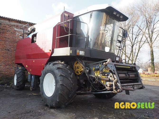 Компания Смарт Агро Инвест продает комбайны КЗС-1218
