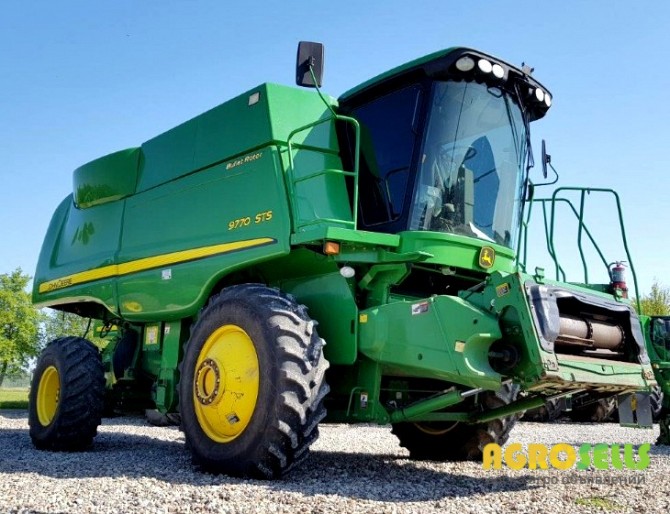 Комбайн John Deere 9770 STS (2009)