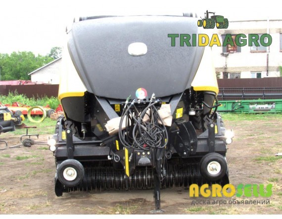 ПРЕСС-ПОДБОРЩИК ТЮКОВЫЙ NEW HOLLAND BIGBALER 1290 (2014)