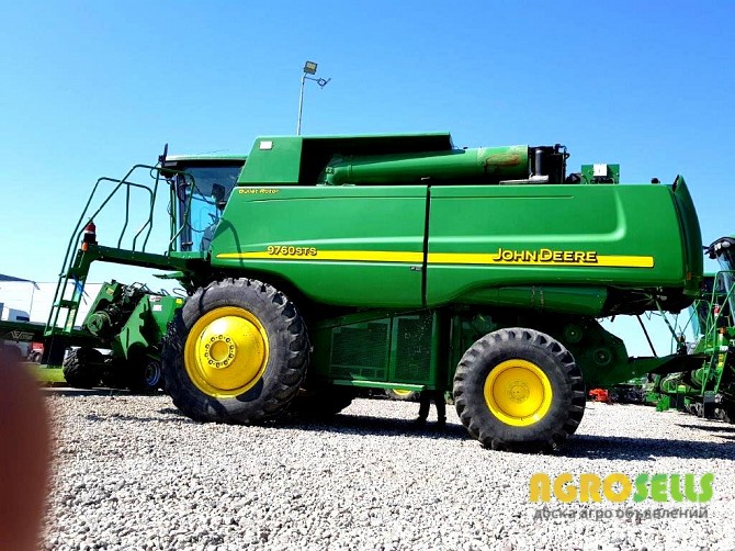 Комбайн John Deere 9760 STS (2007)