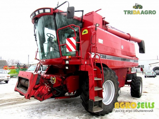 Комбайн Case IH 2388 (2005)