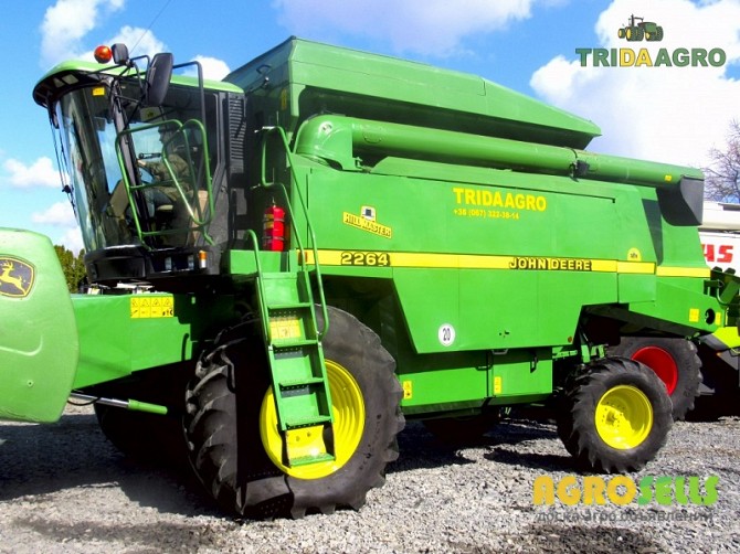 Комбайн John Deere 2264 (1997)