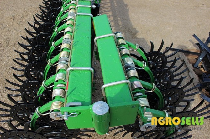 Ротационная борона John Deere