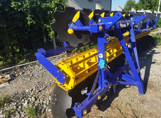 Продам навісну дискову борону 2.5 метра