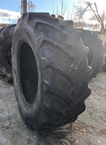 Шина 710/70R42 BKT сільськогосподарська для тракторів