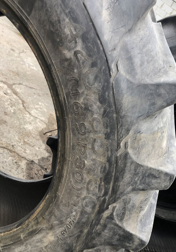Шина 420.85R30 (16.9R30) Carlisle для сільгосптехніки